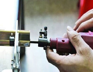 向阳24小时上门开锁公司